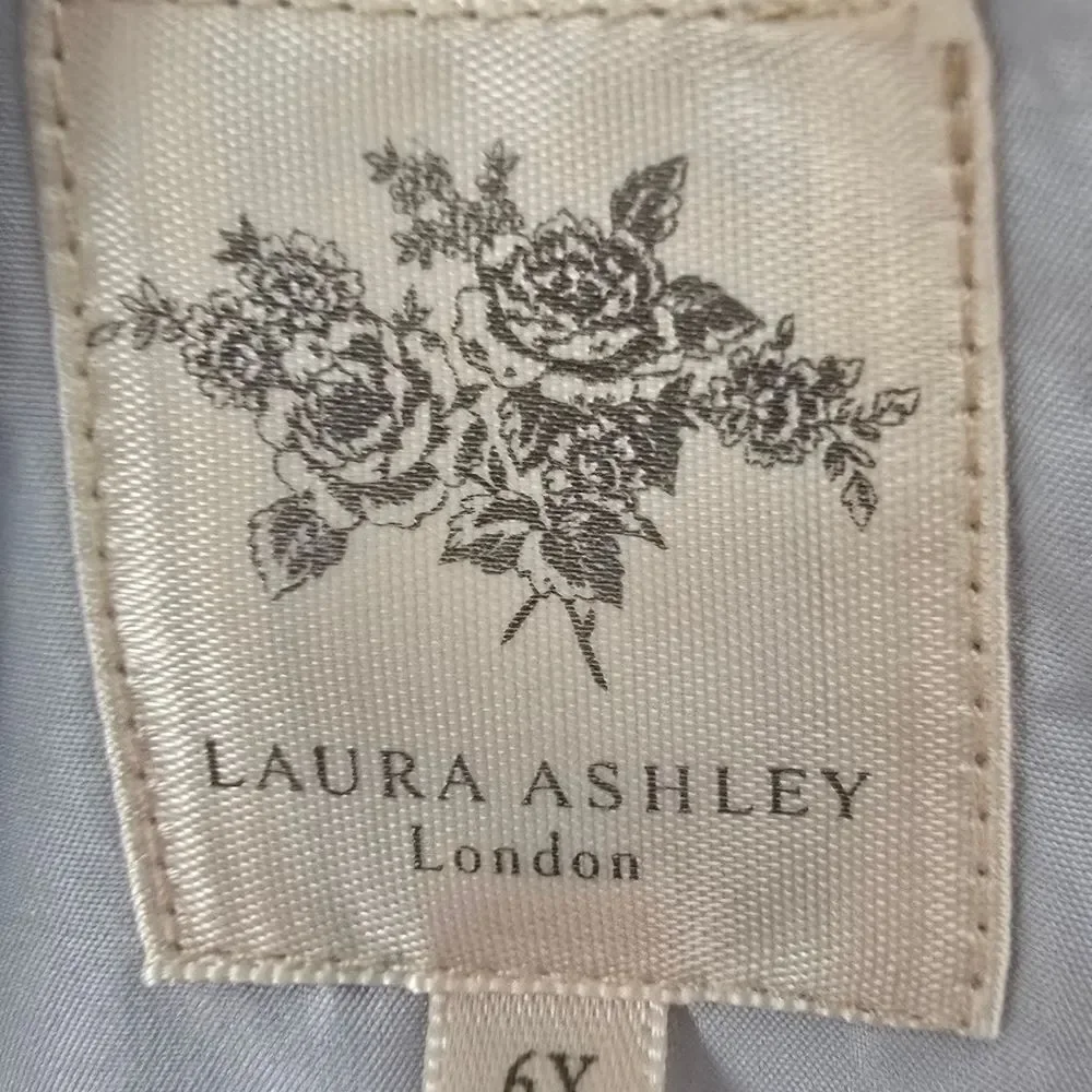Laura Ashley of London Girls Lace Dress - Picture 7 of 11